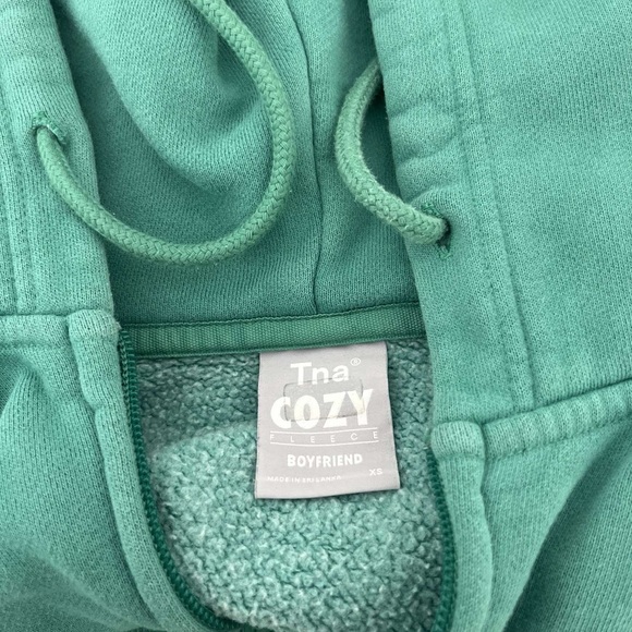 tna cozy boyfriend zip up - Picture 3 of 4